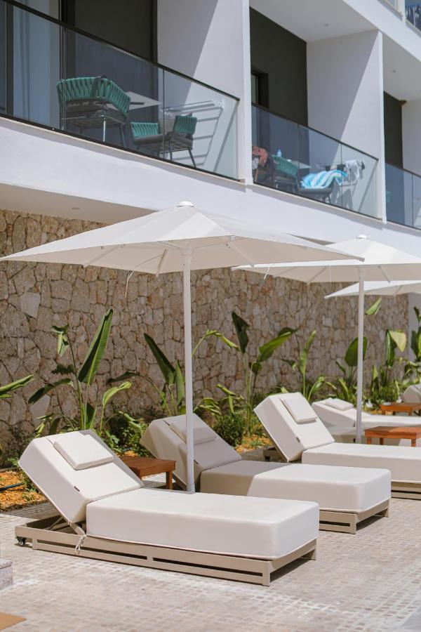 Black Diamond Hotel Dhermi Exterior photo